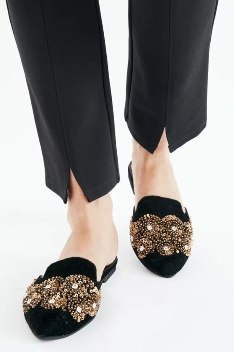 Soft Surroundings Delilah Embellished Slide Black/Gold Sale